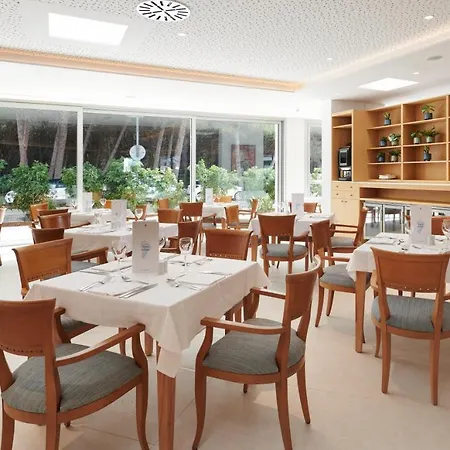 Hipotels Bahia Grande Lägenhetshotell 4*