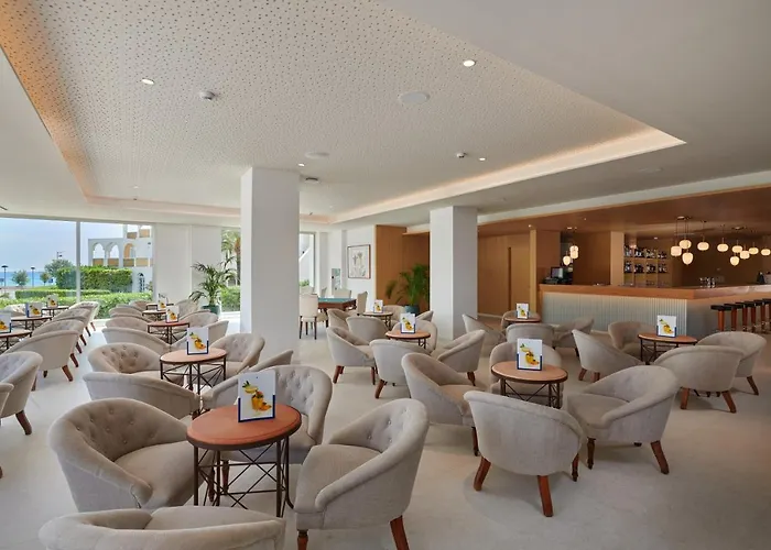 Aparthotel Hipotels Bahia Grande 4*