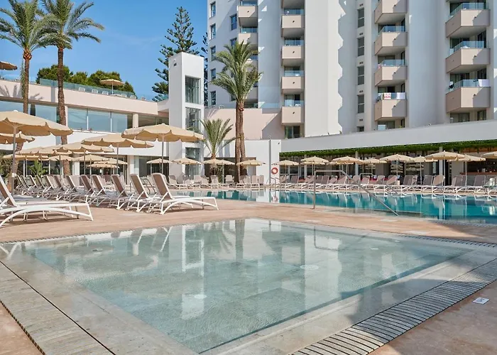 Hipotels Bahia Grande Aparthotel