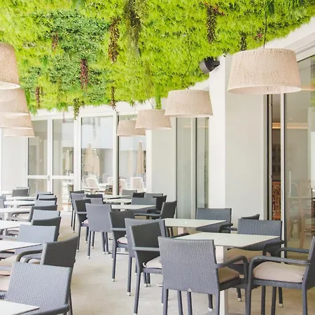 شقة فندقية Hipotels Bahia Grande 4*