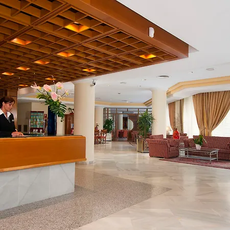 Hipotels Bahia Grande 公寓式酒店 卡拉米洛