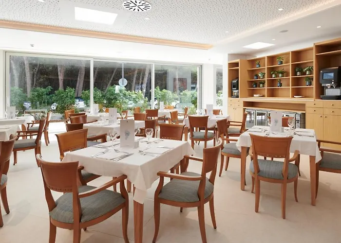 Hipotels Bahia Grande Lejlighedshotel 4*