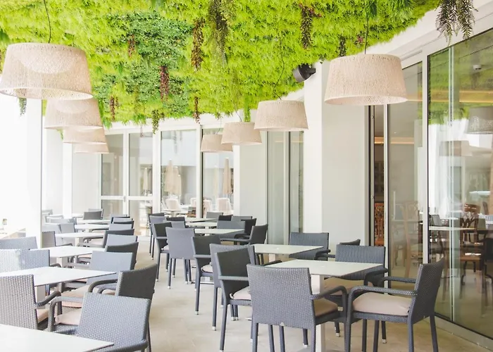 Aparthotel Hipotels Bahia Grande 4*