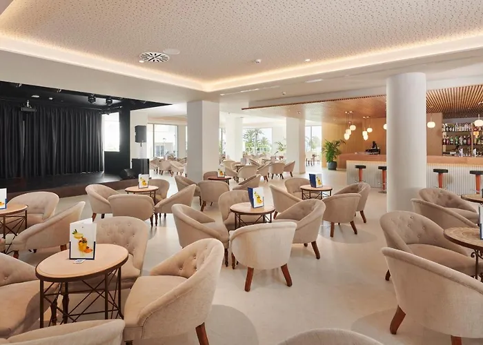 Hipotels Bahia Grande Aparthotel 4*